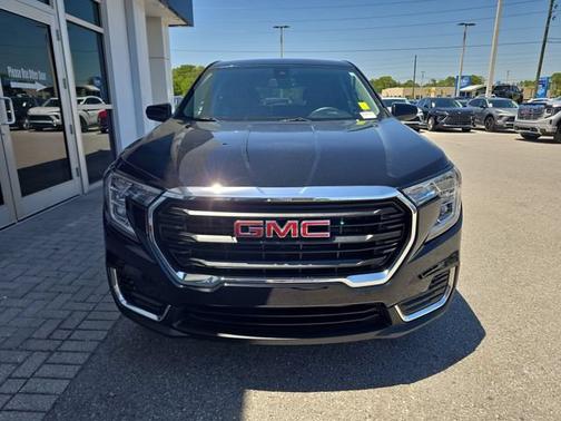 Ebony Twilight Metallic 2022 GMC Terrain SLE