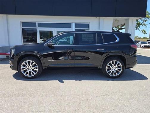 2025 GMC Acadia Denali