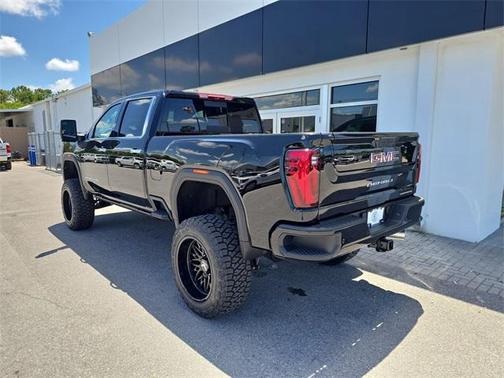 2025 GMC Sierra 2500 Denali