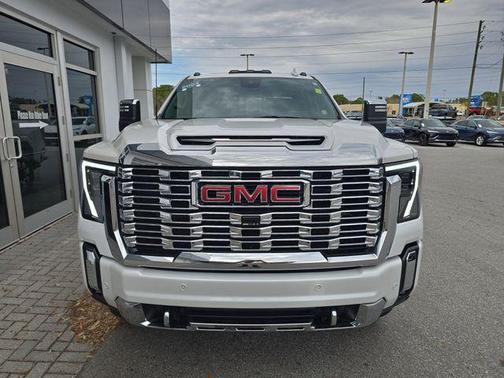2024 GMC Sierra 2500 Denali