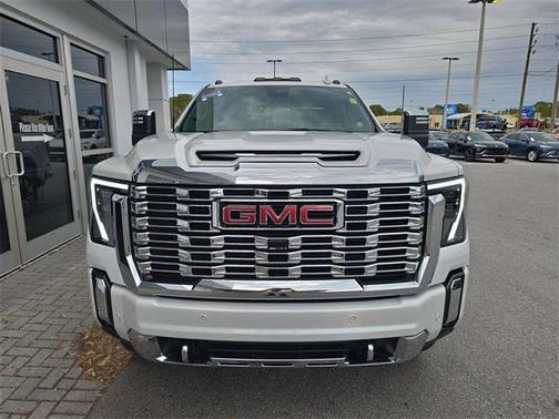 2024 GMC Sierra 2500 Denali