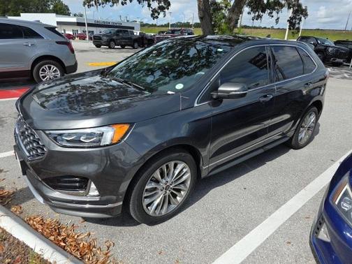 2020 Ford Edge Titanium