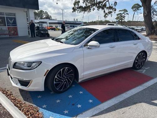 2020 Lincoln MKZ Standard