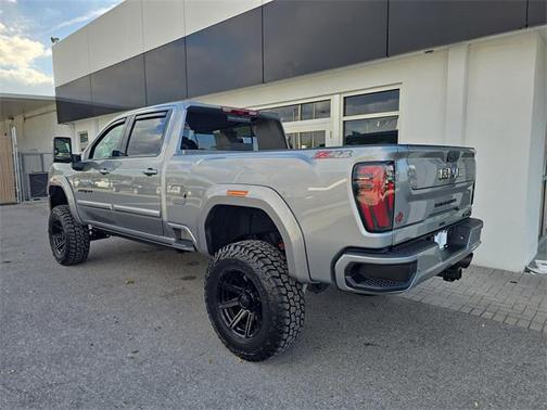 2026 GMC Sierra 2500 AT4