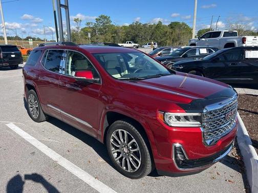 2022 GMC Acadia Denali