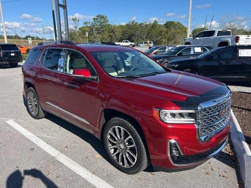 2022 GMC Acadia Denali