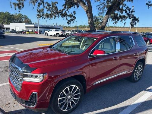 2022 GMC Acadia Denali