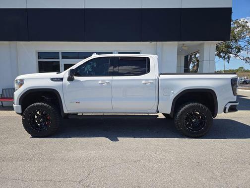 2019 GMC Sierra 1500 AT4