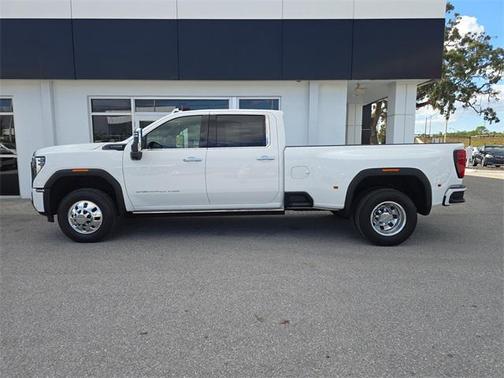 2024 GMC Sierra 3500 Denali