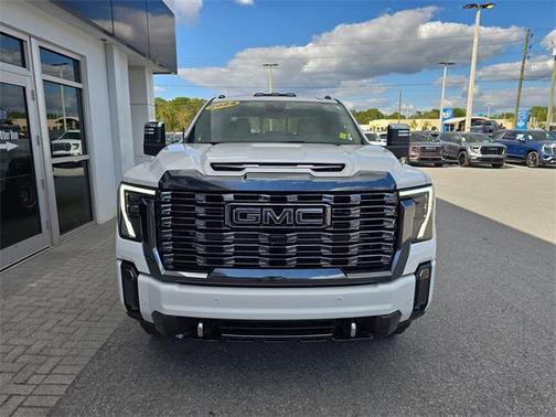 2024 GMC Sierra 3500 Denali