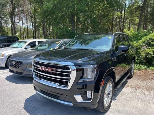 2022 GMC Yukon SLT