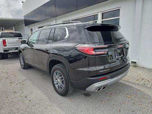 2025 GMC Acadia FWD Elevation