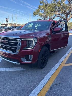2023 GMC Yukon XL SLT