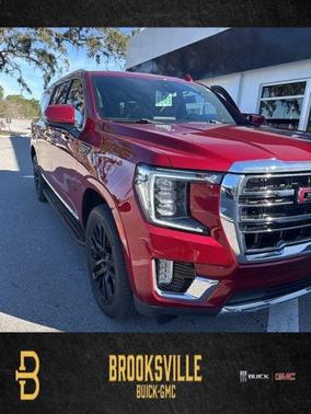 2023 GMC Yukon XL SLT