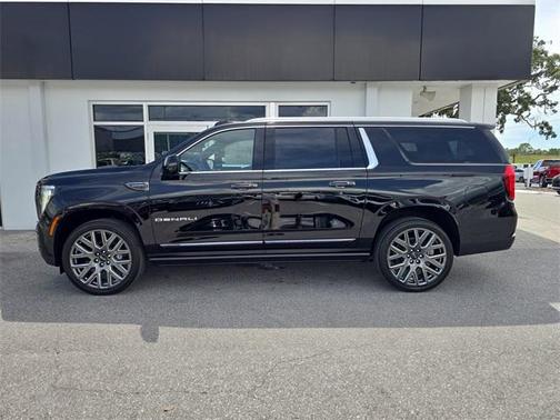 2025 GMC Yukon XL Denali Ultimate
