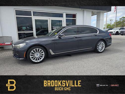 2016 BMW 740 740i