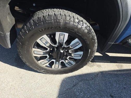 2024 GMC Sierra 2500 Denali