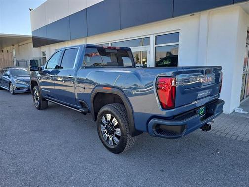 2024 GMC Sierra 2500 Denali