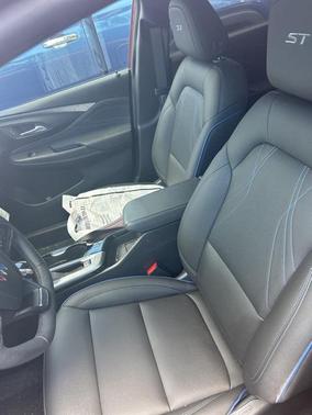 2025 Buick Envista Sport Touring FWD