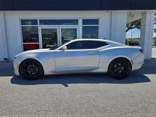 2019 Chevrolet Camaro 1LS