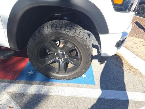 2024 RAM 1500 Big Horn/Lone Star