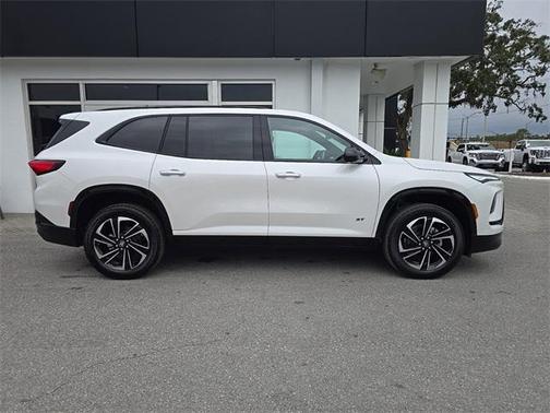 2025 Buick Enclave Sport Touring