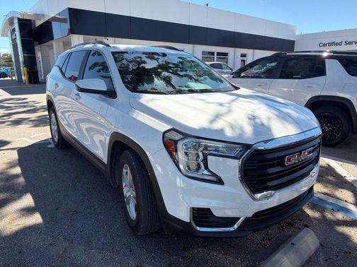 Summit White 2023 GMC Terrain SLE