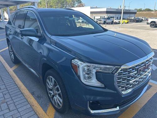 2024 GMC Terrain Denali