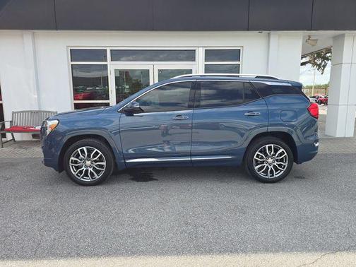 2024 GMC Terrain Denali