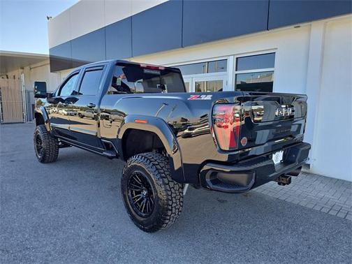 2026 GMC Sierra 2500 AT4