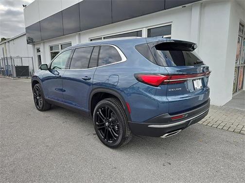 2025 Buick Enclave Preferred FWD