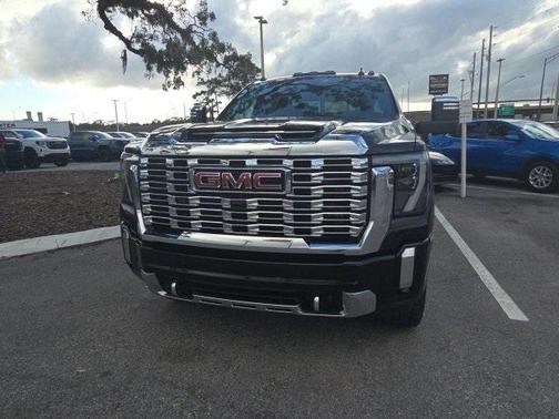 2025 GMC Sierra 2500 Denali