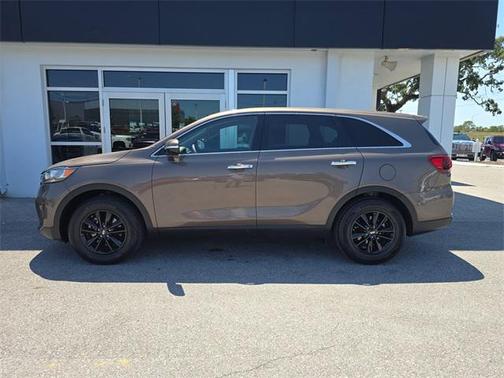 2020 Kia Sorento LX