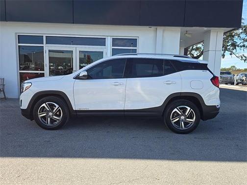 2021 GMC Terrain SLT