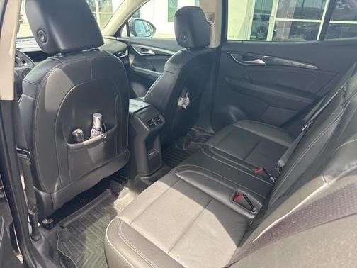 2021 Buick Envision FWD Essence