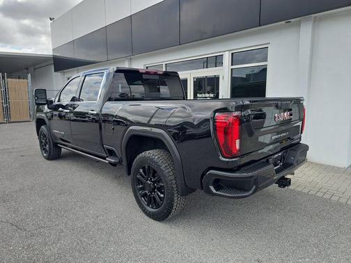 2022 GMC Sierra 2500 Denali