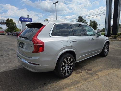 2024 Volvo XC90 B6 Core Bright