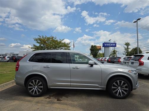 2024 Volvo XC90 B6 Core Bright