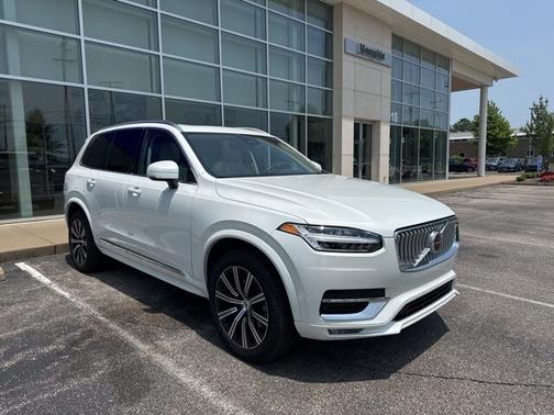 2024 Volvo XC90 B6 Core Bright