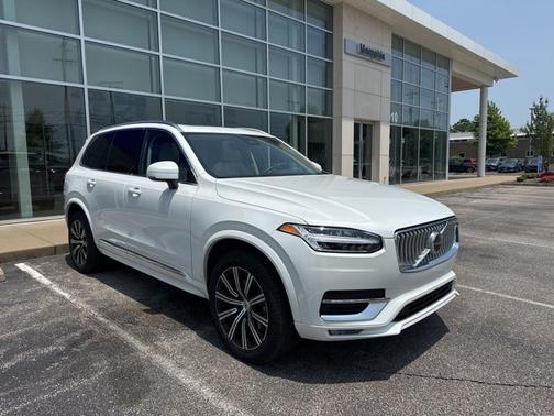 2024 Volvo XC90 B6 Core Bright