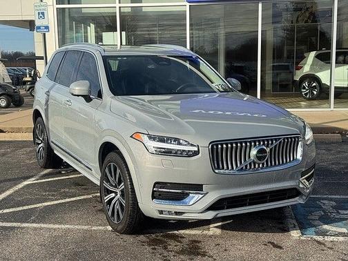 2024 Volvo XC90 Plus