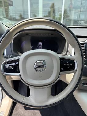 2024 Volvo XC90 B5 Plus Bright