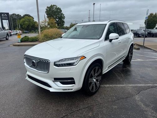 2024 Volvo XC90 B5 Plus Bright