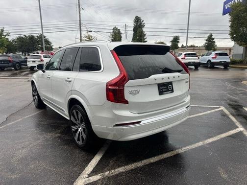 2024 Volvo XC90 B5 Plus Bright