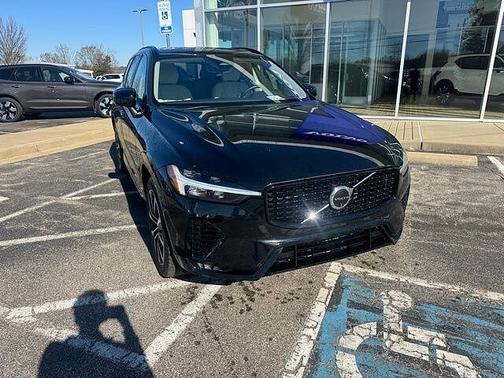 2025 Volvo XC60 Plus