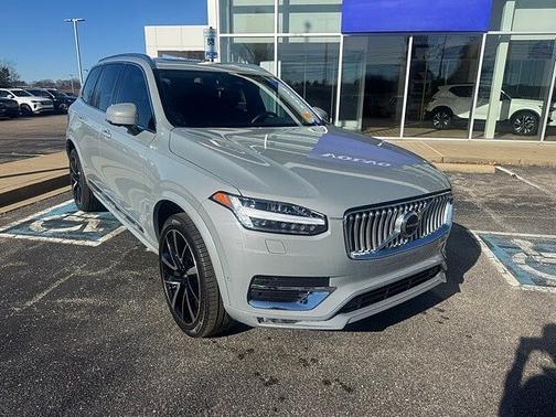 2024 Volvo XC90 Plus