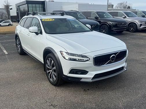 2022 Volvo V90 Cross Country B6 AWD