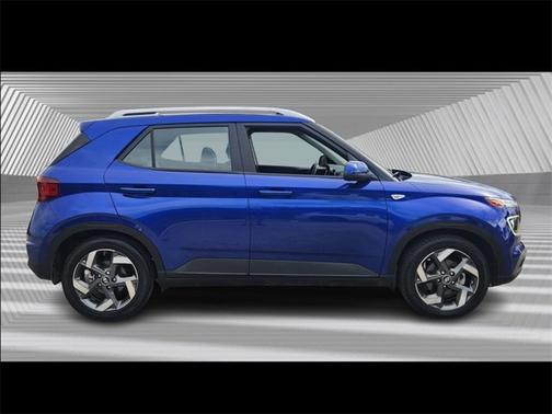 2023 Hyundai VENUE Limited