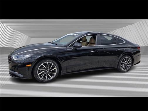 2023 Hyundai SONATA Limited