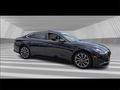 2023 Hyundai SONATA Limited